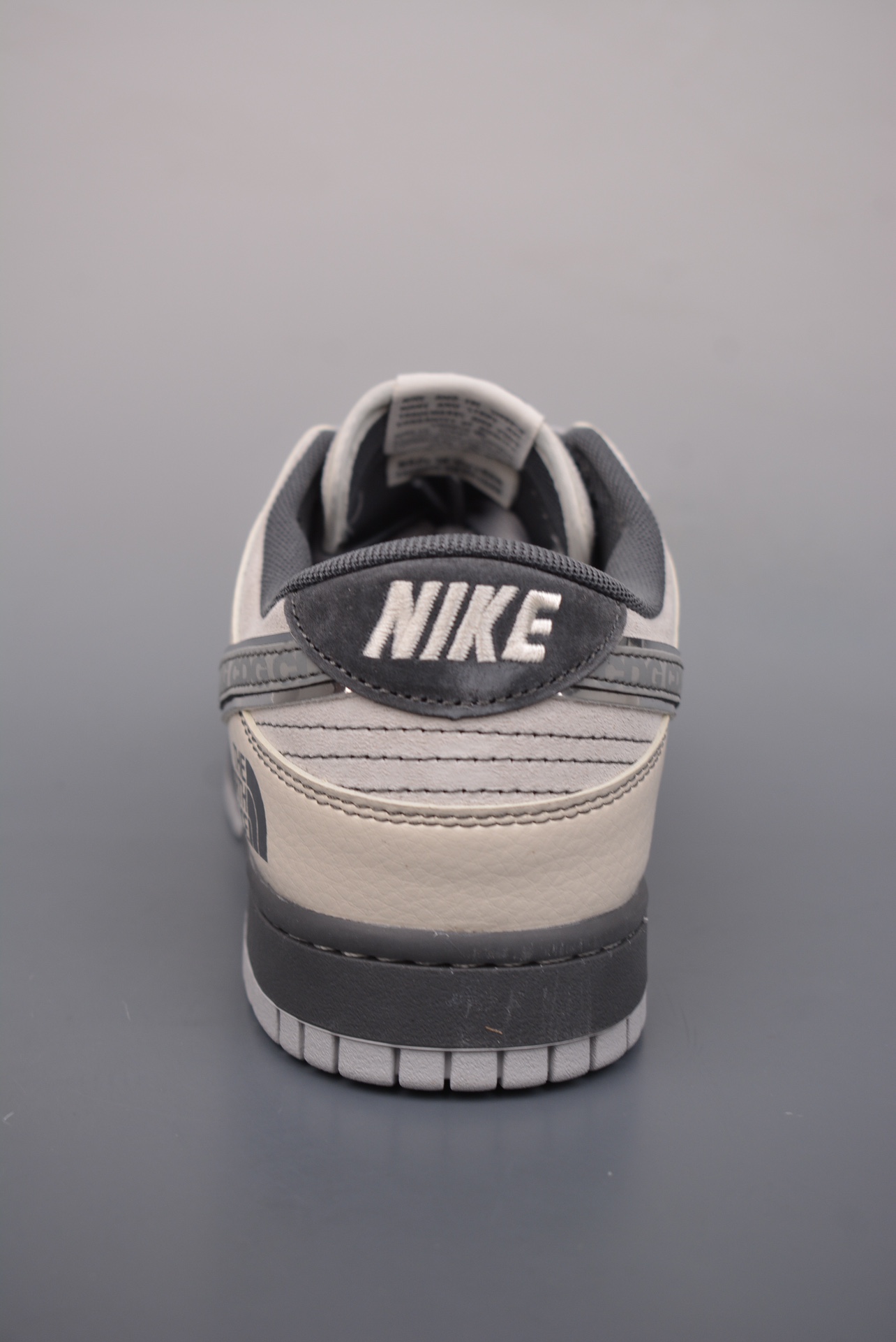 The North Face x CDG x Nike SB Dunk Low Comme des Garcons Off-White Grey XX3168-202