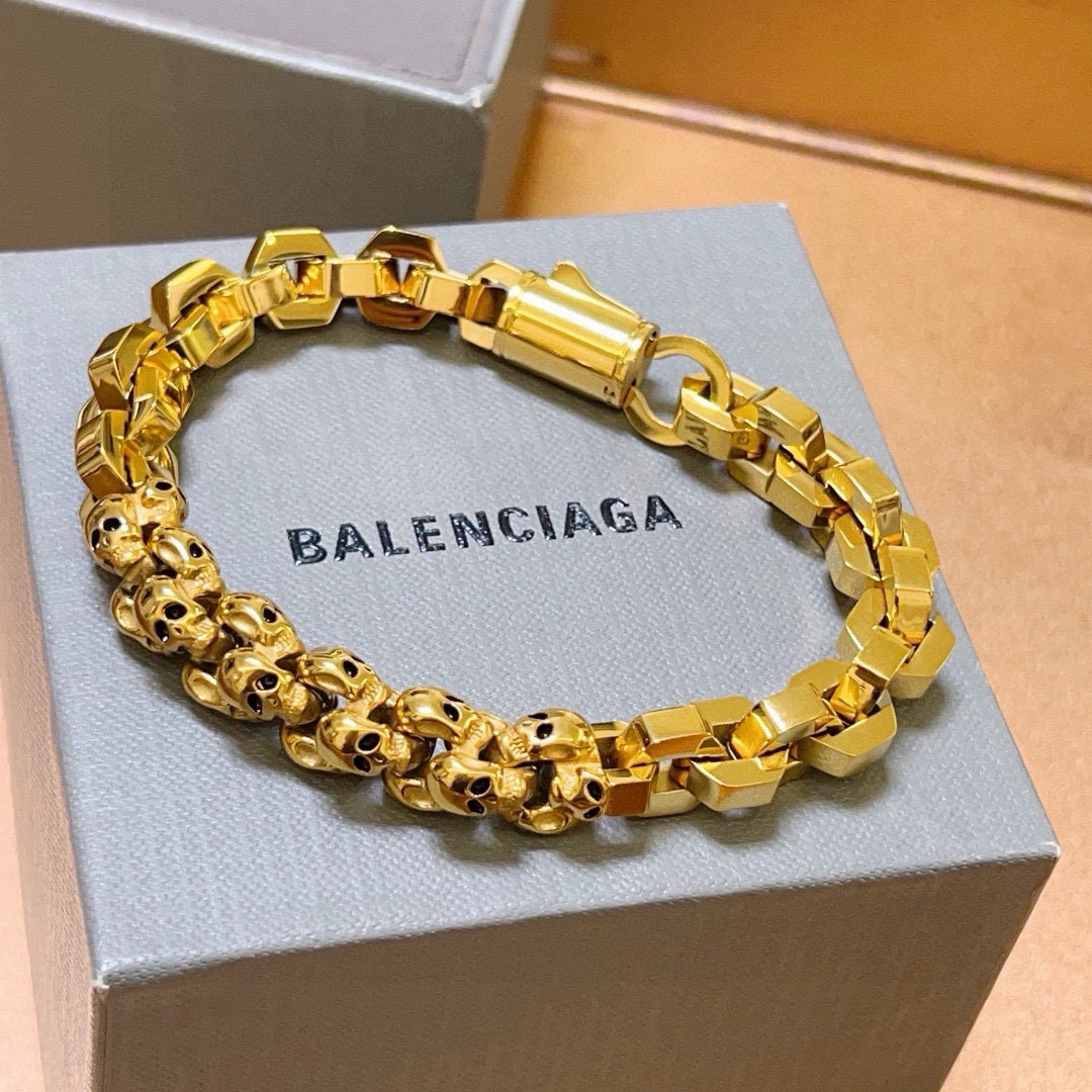 Balenciaga skull chain gold bracelet