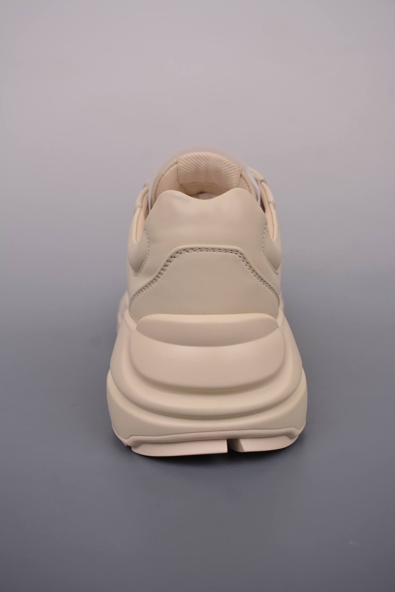 Gucci Leather Ivory Dark Blue Double G Hollow