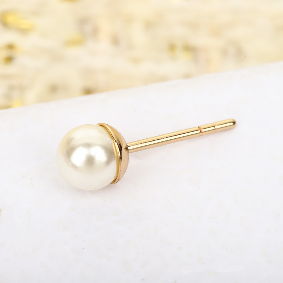 Dior Pearl Hollow Butterfly Earrings