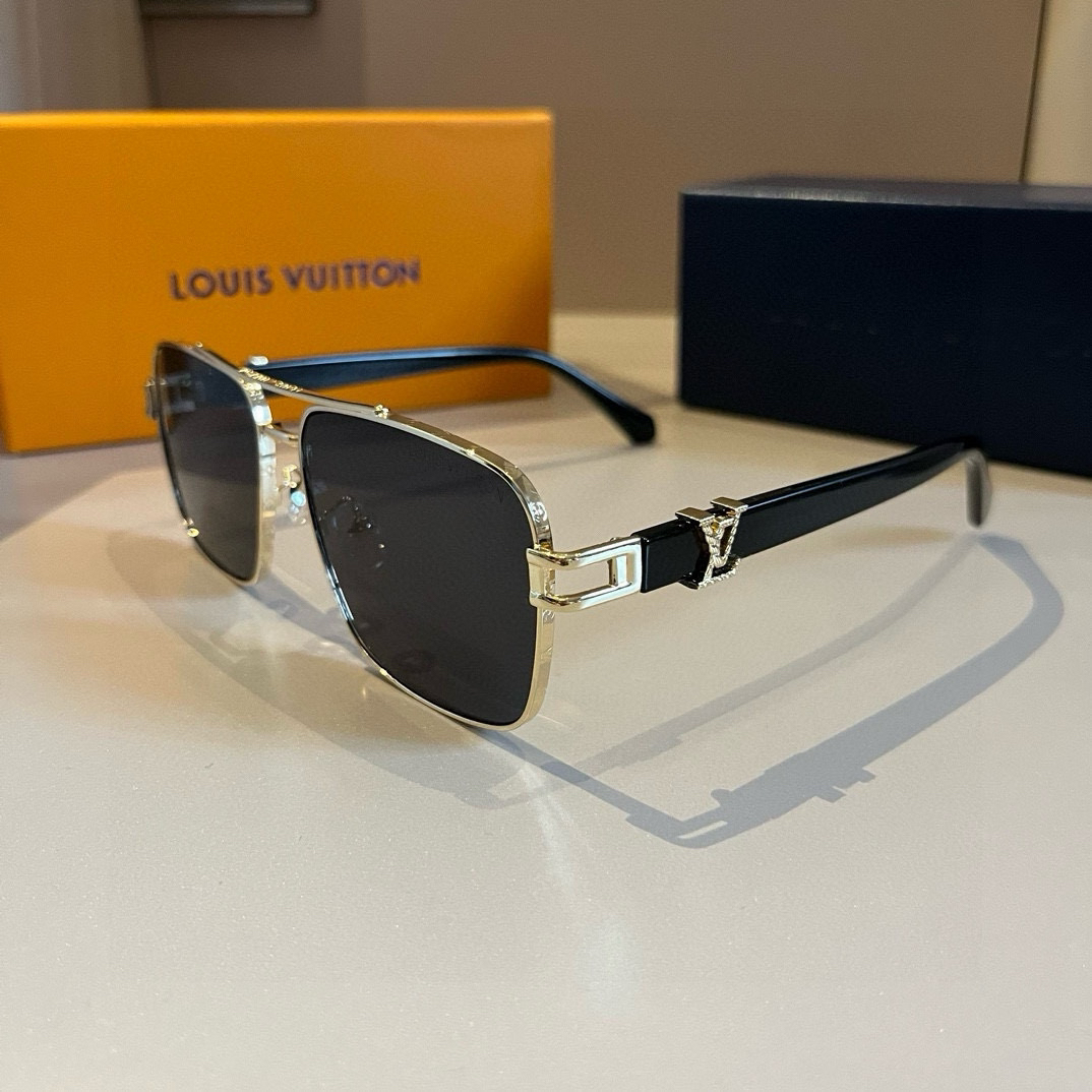 Louis Vuitton square-frame sunglasses