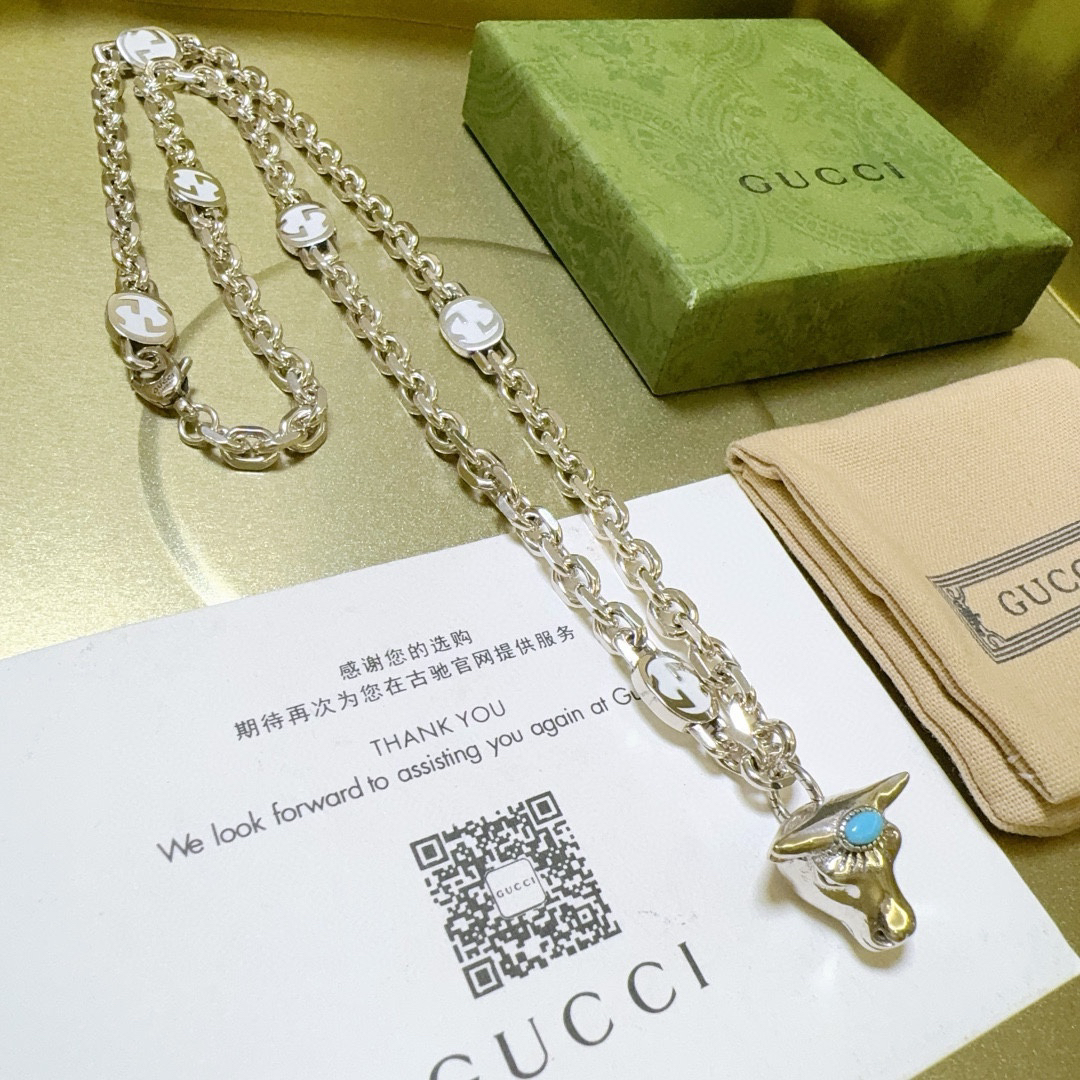 Gucci Anger Forest series new double G bull head necklace
