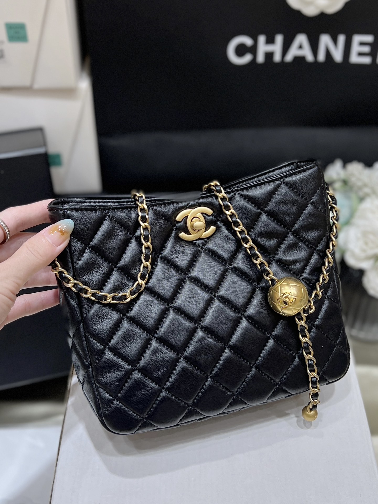 Chanel 22cc Spring/Summer Collection Golden Ball Hobo Hippie Bag 3259
