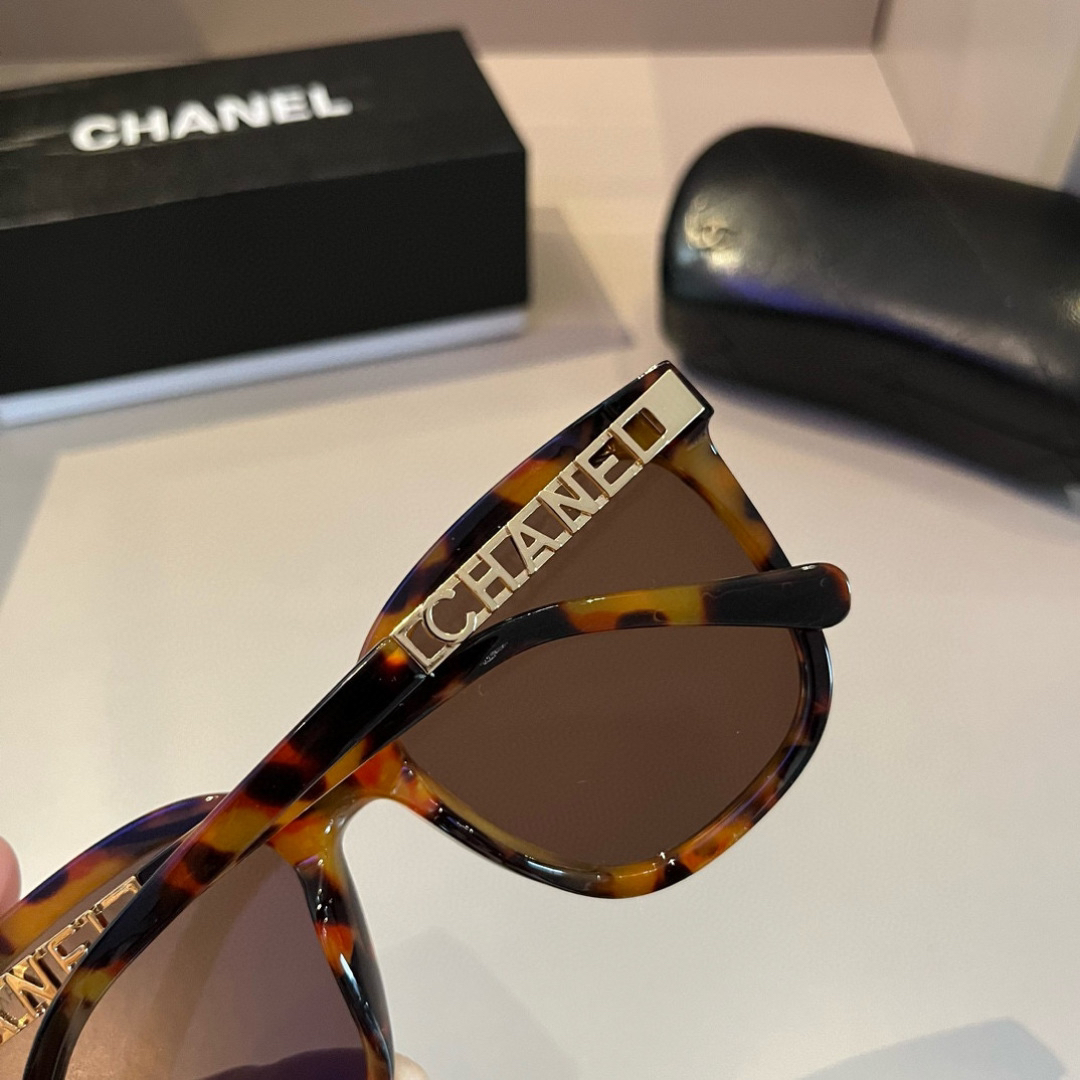 Chanel round frame sunglasses