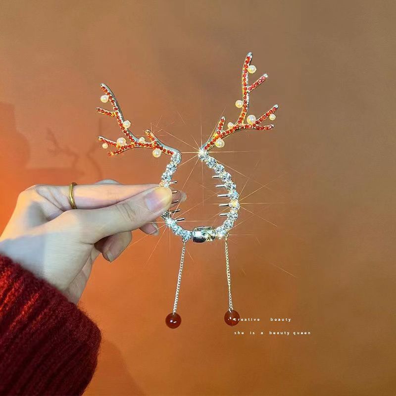 ✨🦌 Sparkling Reindeer Antler Hair Clips with Pearls – Festive Holiday Hair Accessories