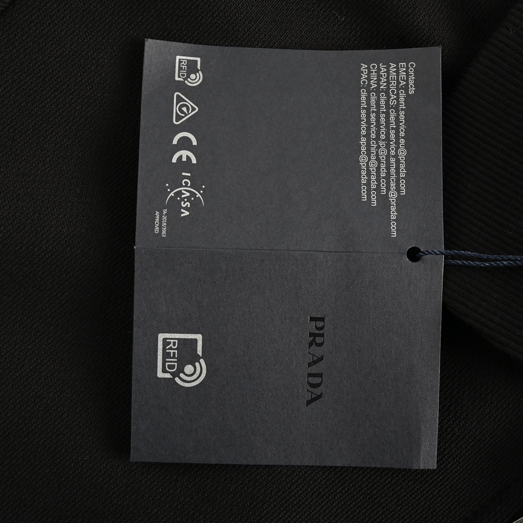 Prada 24Fw Pocket Badge Triangle Logo Half-Zip Lapel Sweatshirt