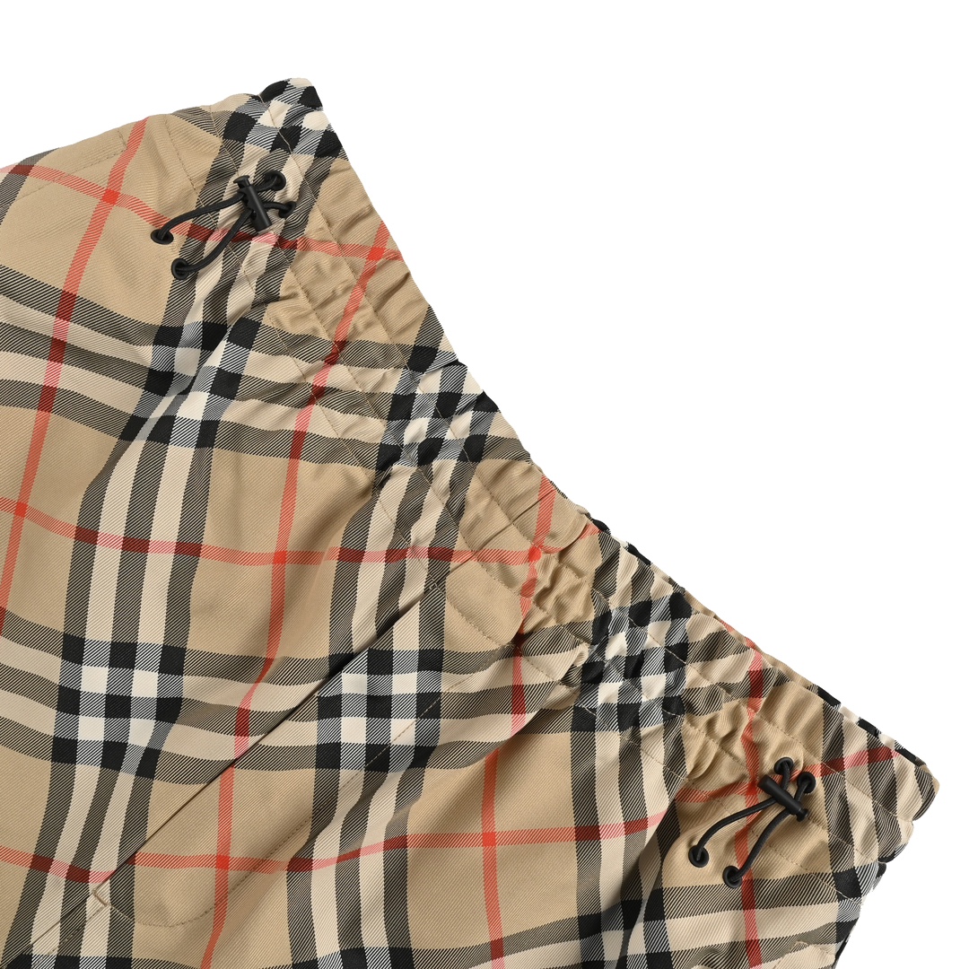Burberry 24ss quilted horse shorts