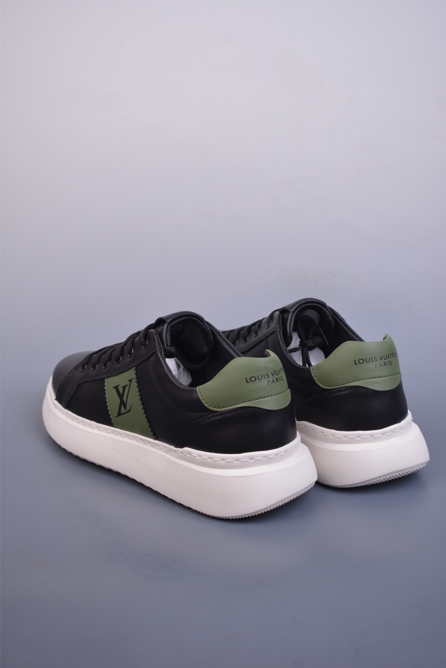 Louis vuitton Trainer Sneaker Low 