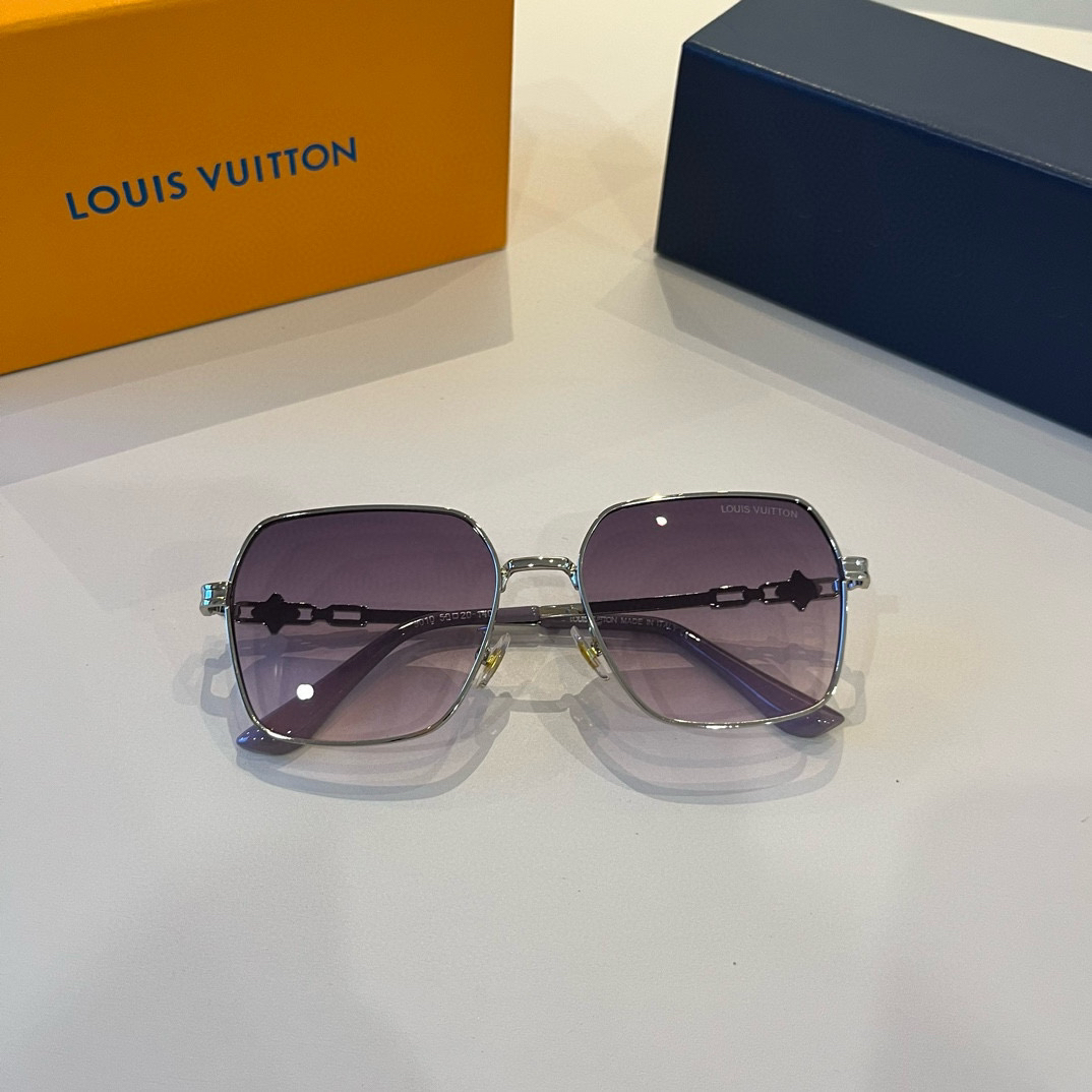 Louis Vuitton Round Frame Sunglasses