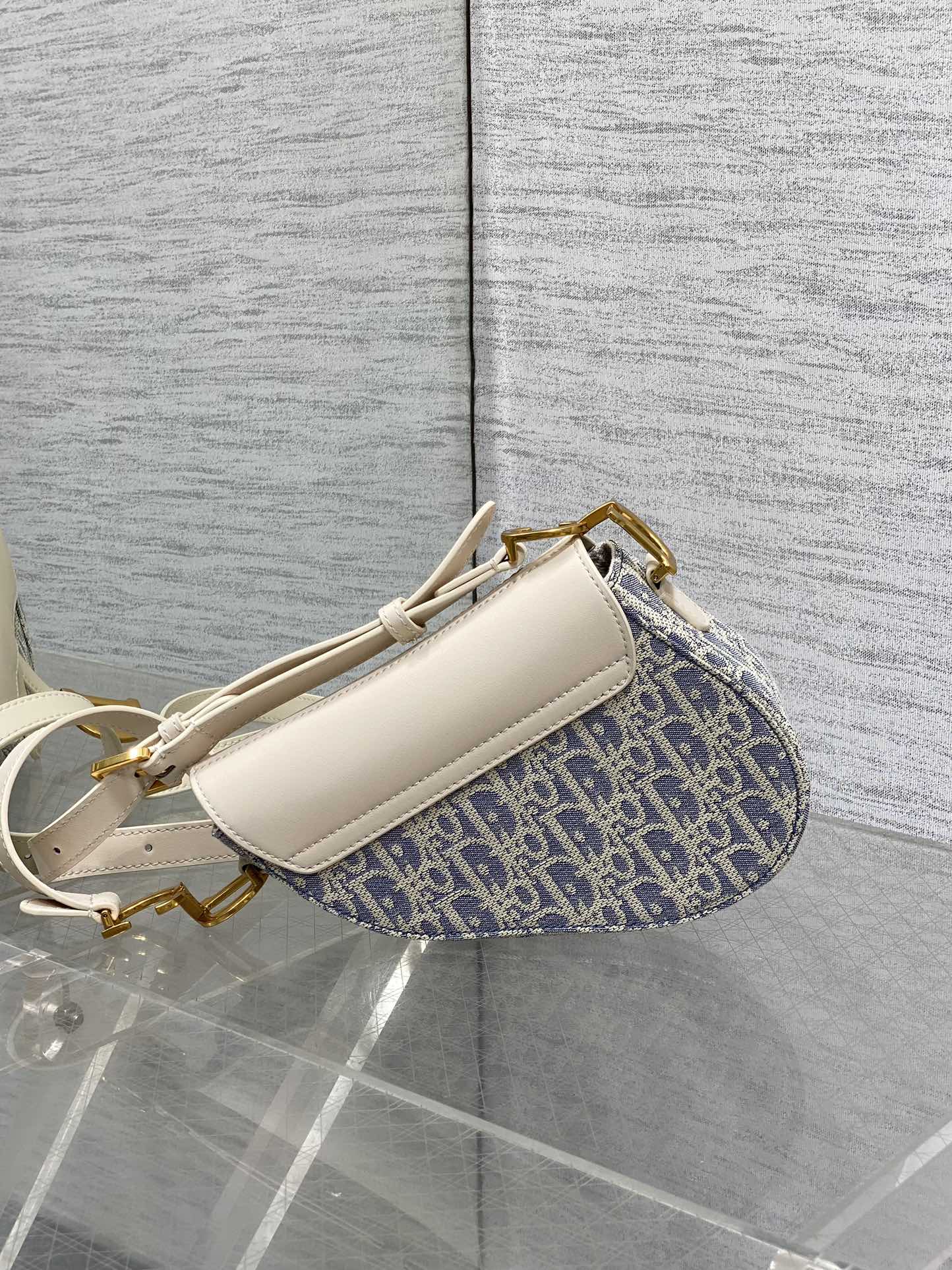 Dior Saddle Raffia Small Saddle Bag