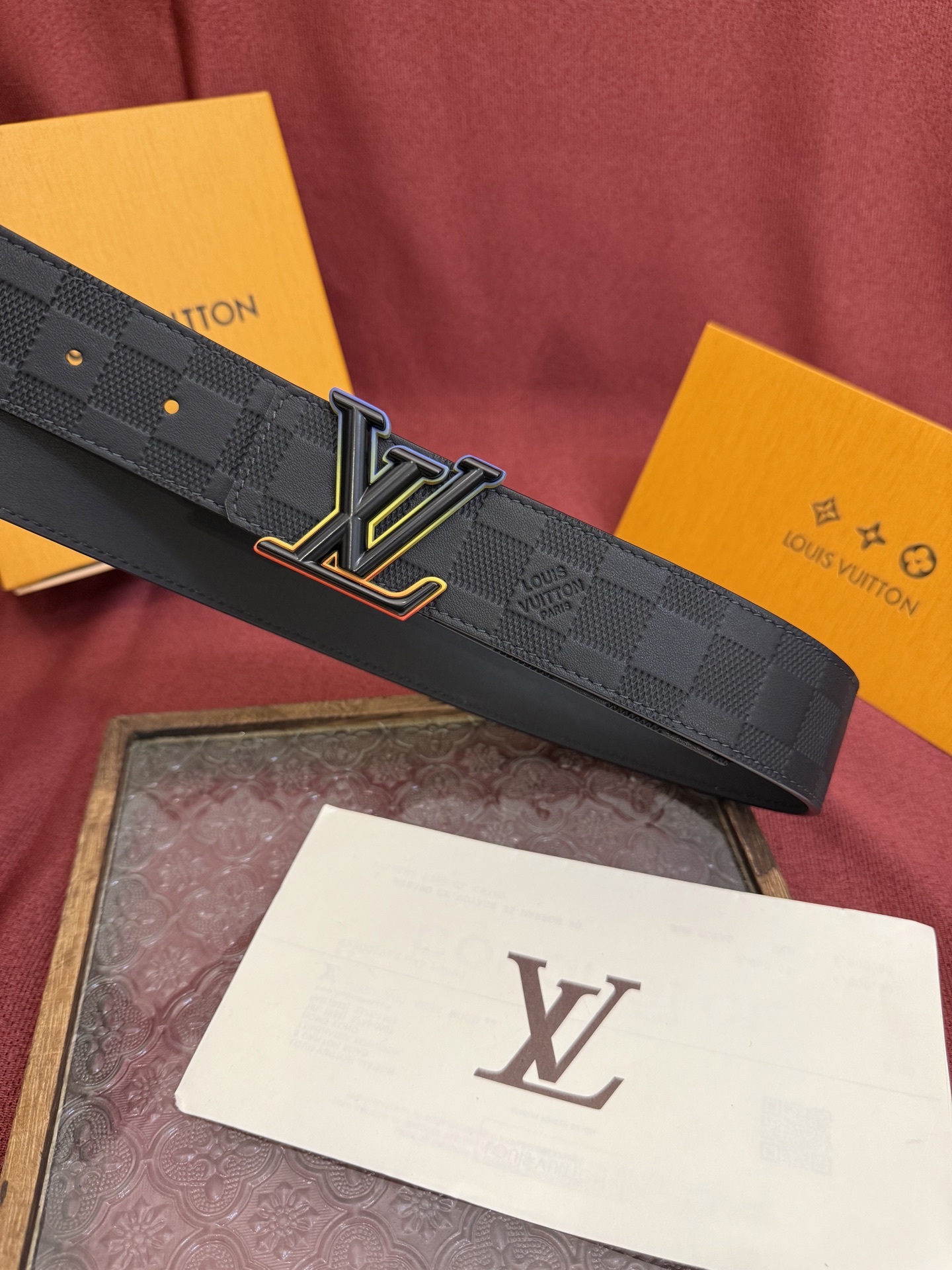 Louis Vuitton Classic Embossed Double-Sided Men's Belt 4CM Width
