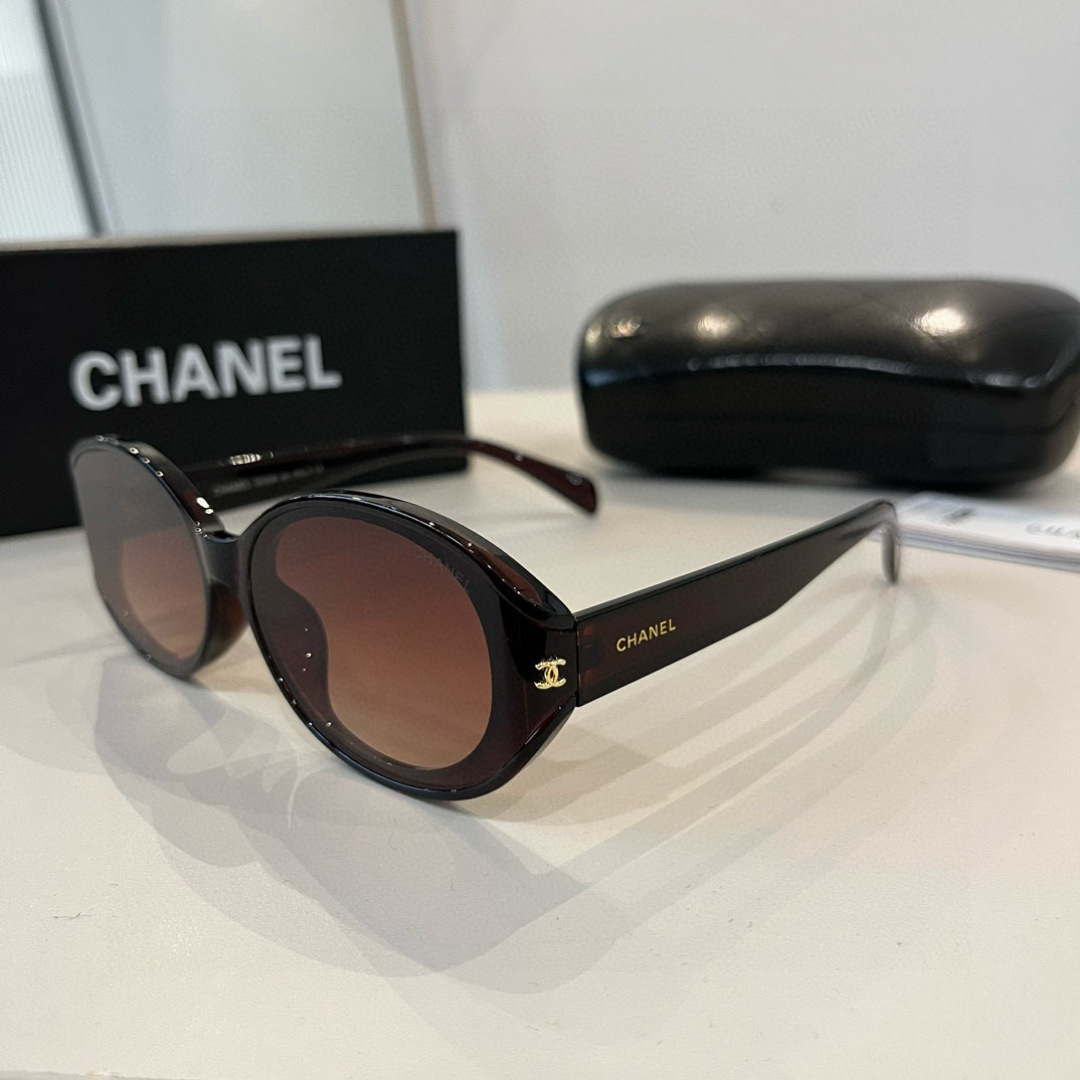 Chanel round frame sunglasses