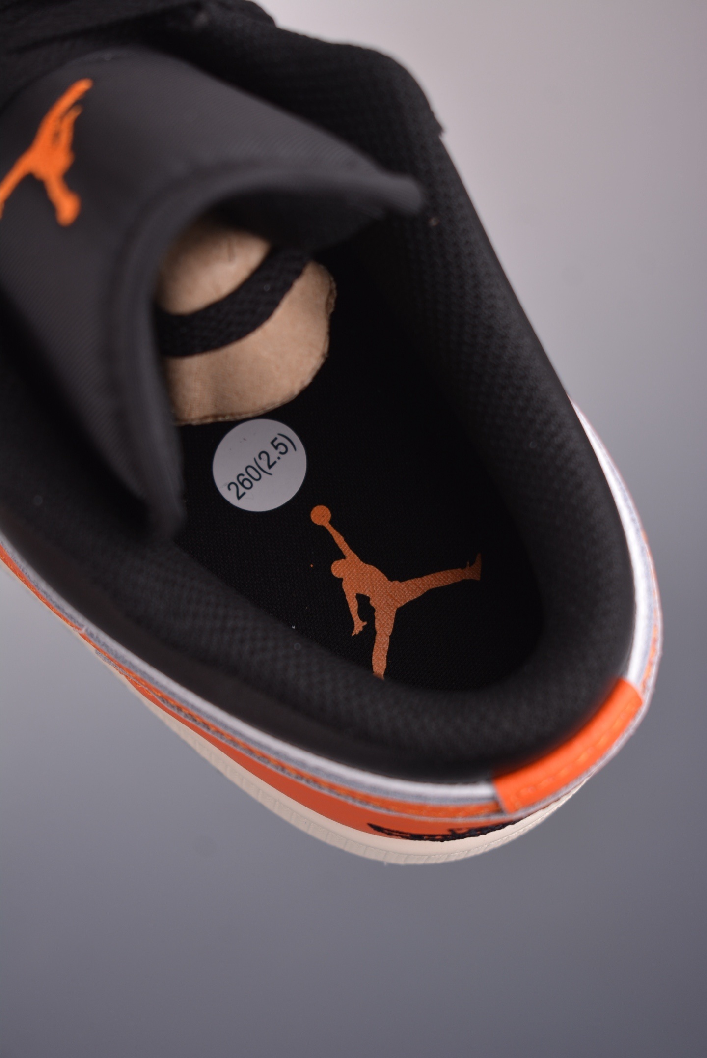Air Jordan 1 Low 