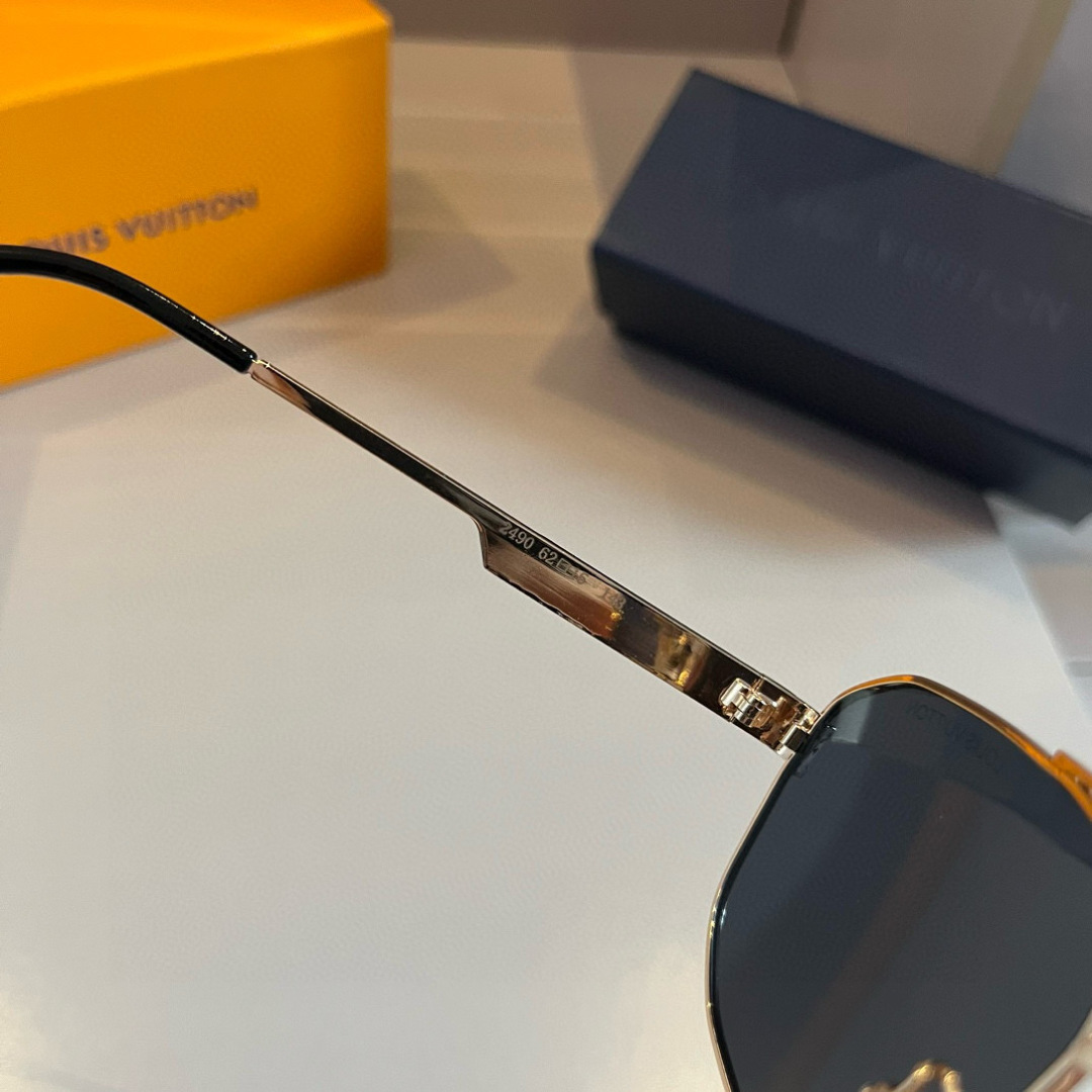Louis Vuitton Square Frame Sunglasses
