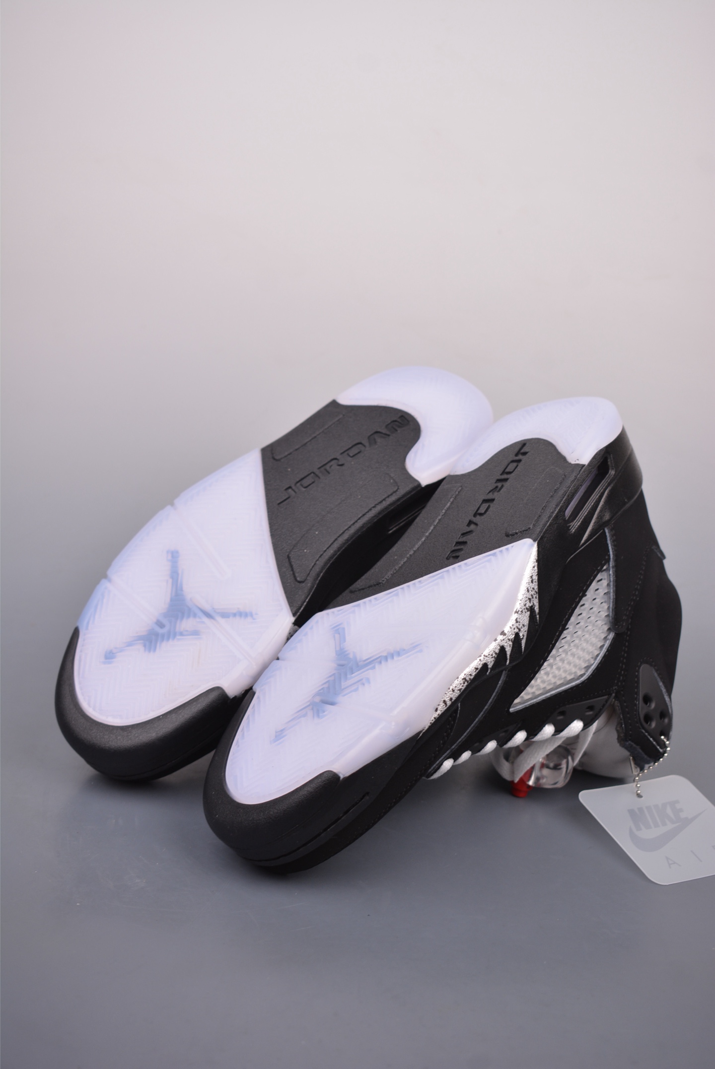Nike Air Jordan 5 Retro SP Dawn Black Metallic Silver HF3975-001
