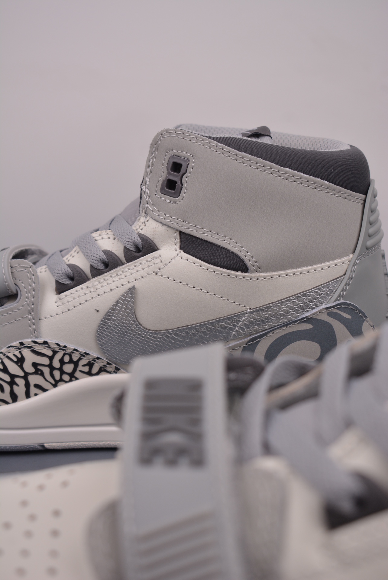 Nike Air Jordan Legacy 312 High Dragon Shadow AV3922-002
