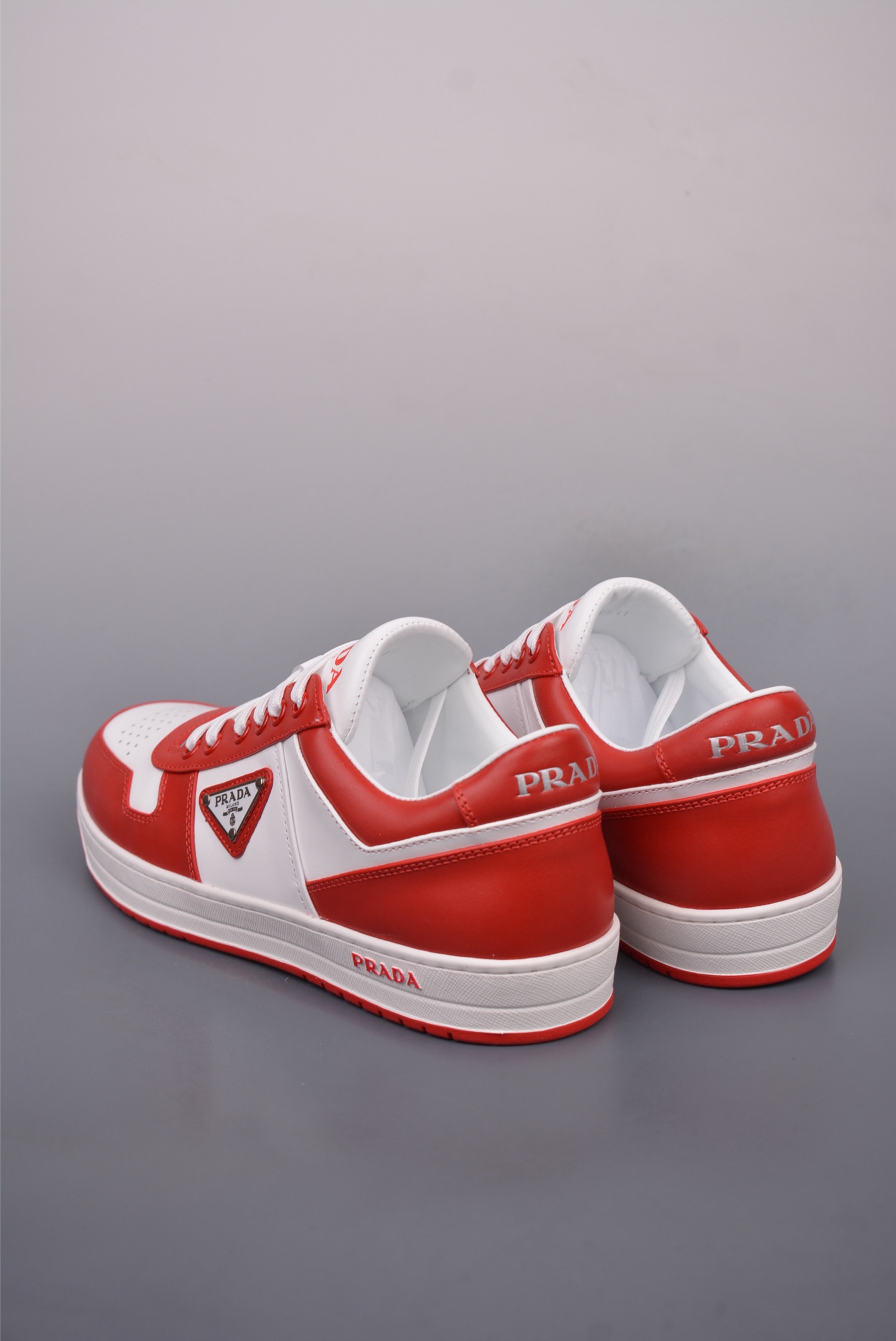 Prada Cloudbust Thunder triangle logo series sports shoes red and white 12062118