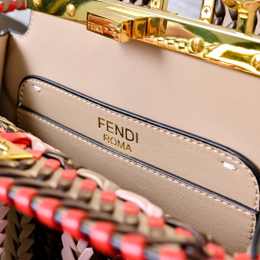 FENDI Iconic ekaboo ISeeU Large Bag 3374
