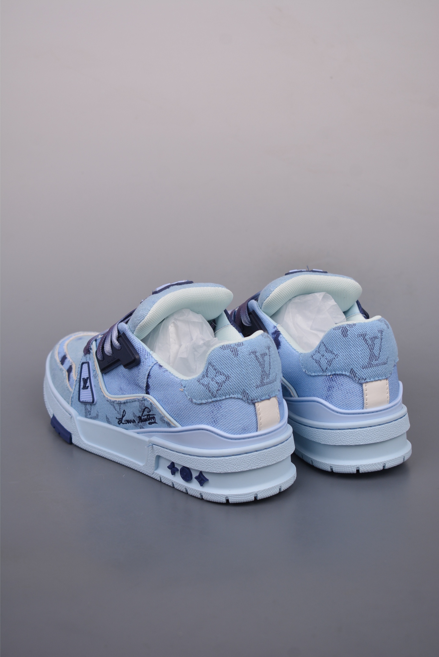 Louis Vuitton Trainer Sneaker Low Denim Blue 1A8WAV