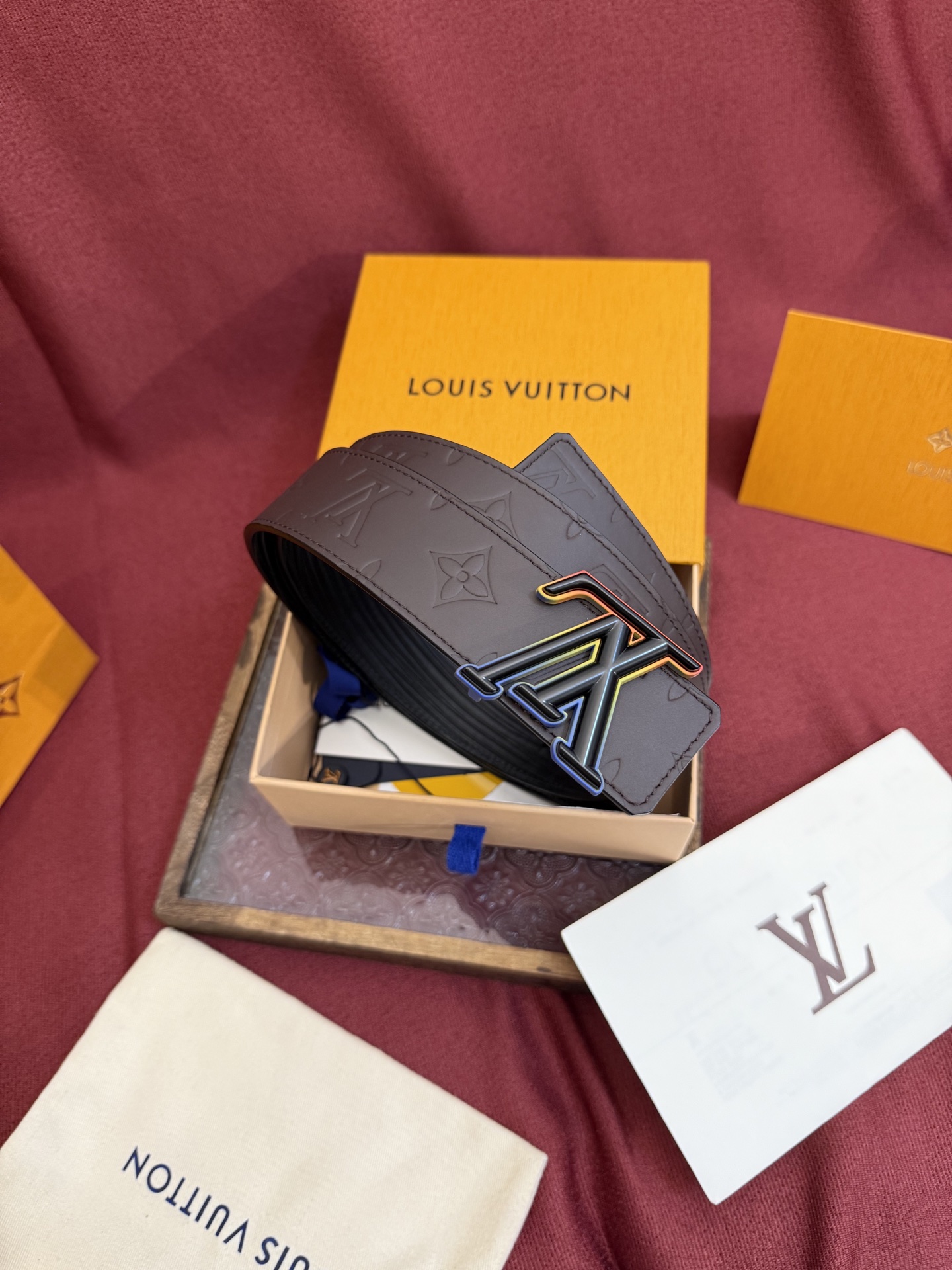 Louis Vuitton Classic Embossed Double-Sided Men's Belt 4CM Width
