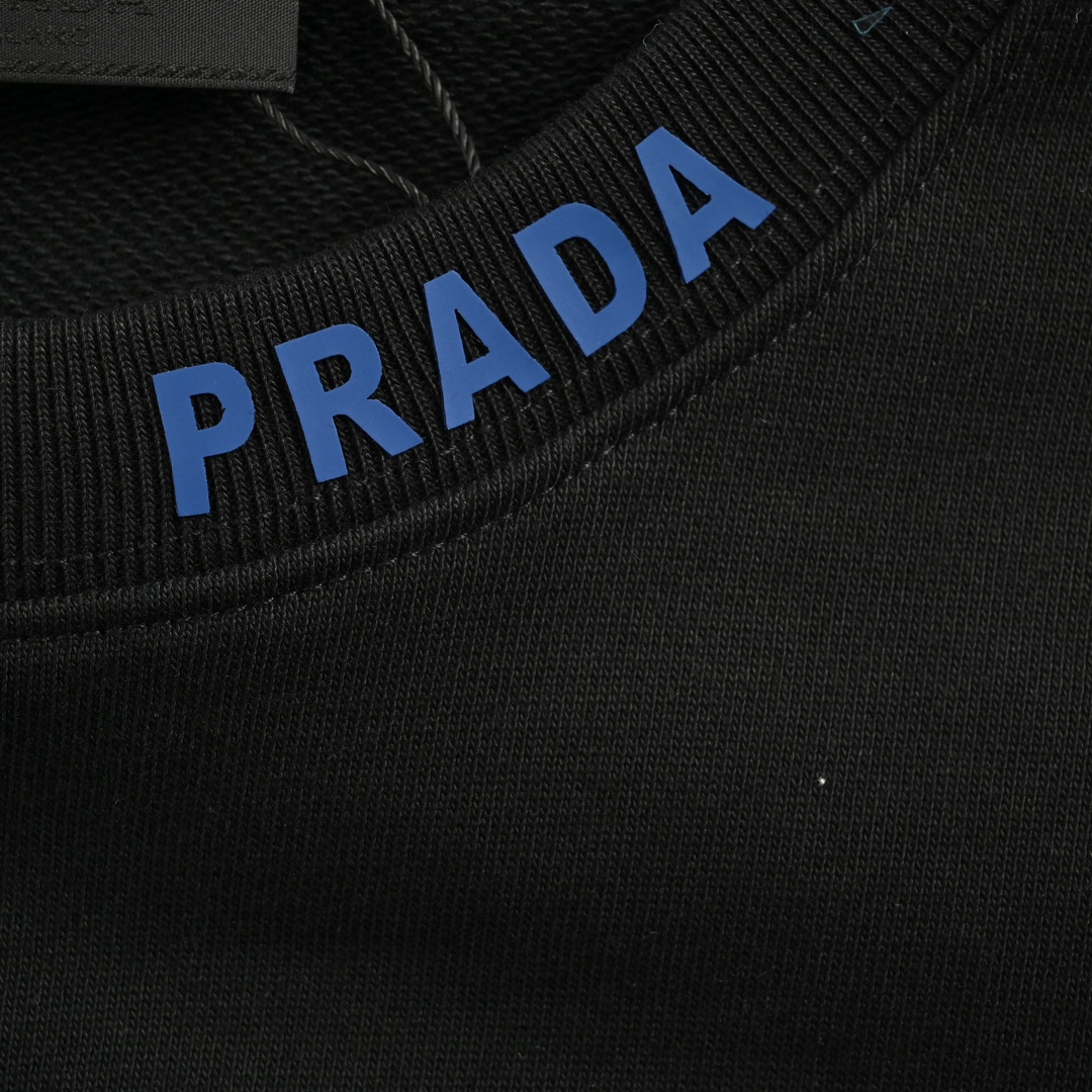 Prada 24Fw round neck sweatshirt with triangle logo