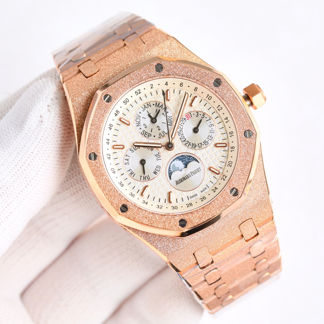 Audemars Piguet Royal Oak Series 26574 Series