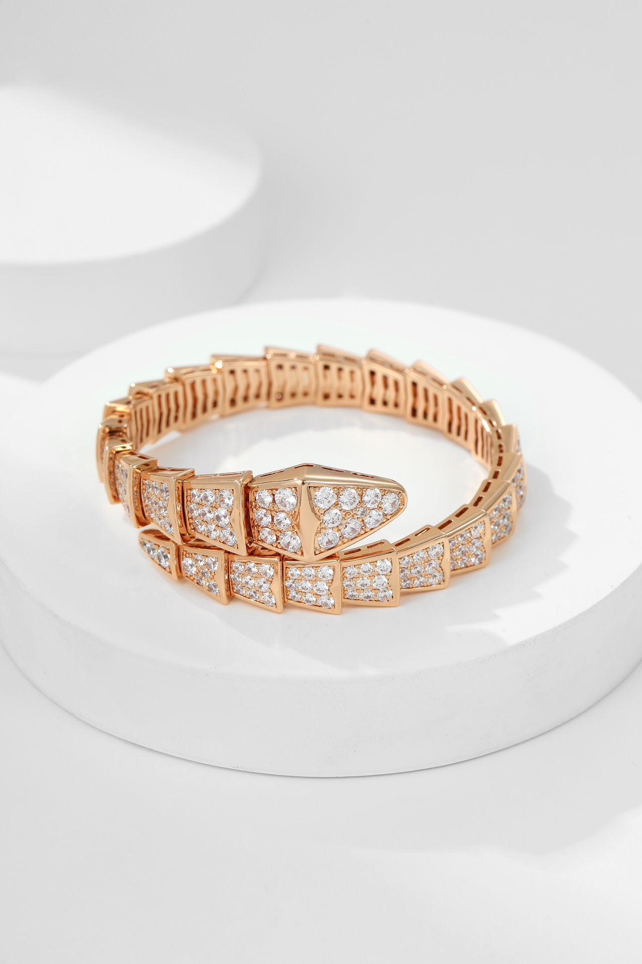 Bulgari Bulgari snake-shaped diamond bracelet