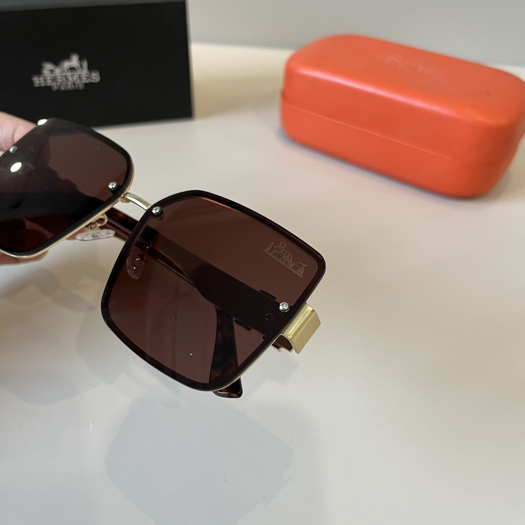 Hermes Square Frame Sunglasses