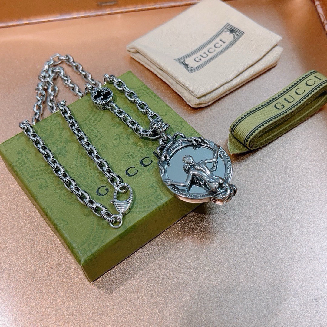 Gucci Anger Forest Series Woman Looking in the Mirror Vintage Necklace