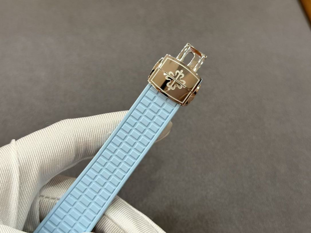 Patek Philippe Factory New AQUANAUT Series