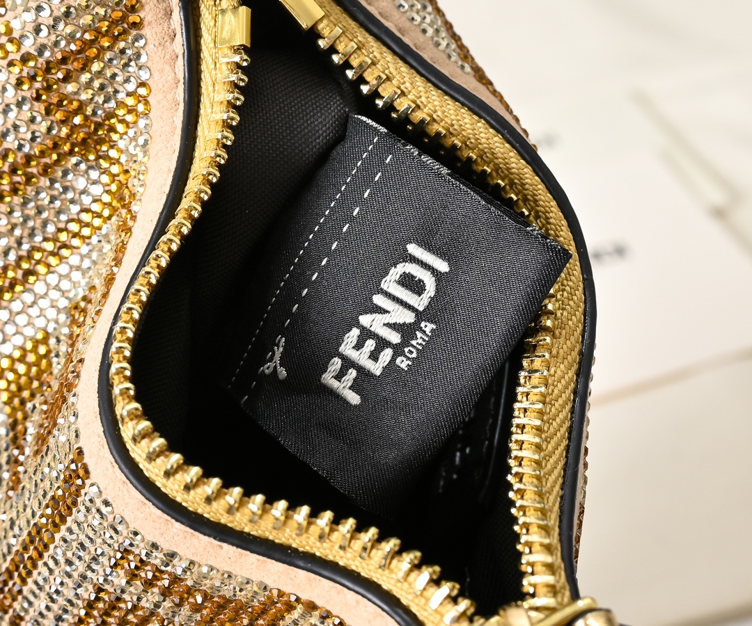 FENDI gray underarm mini bag 2186