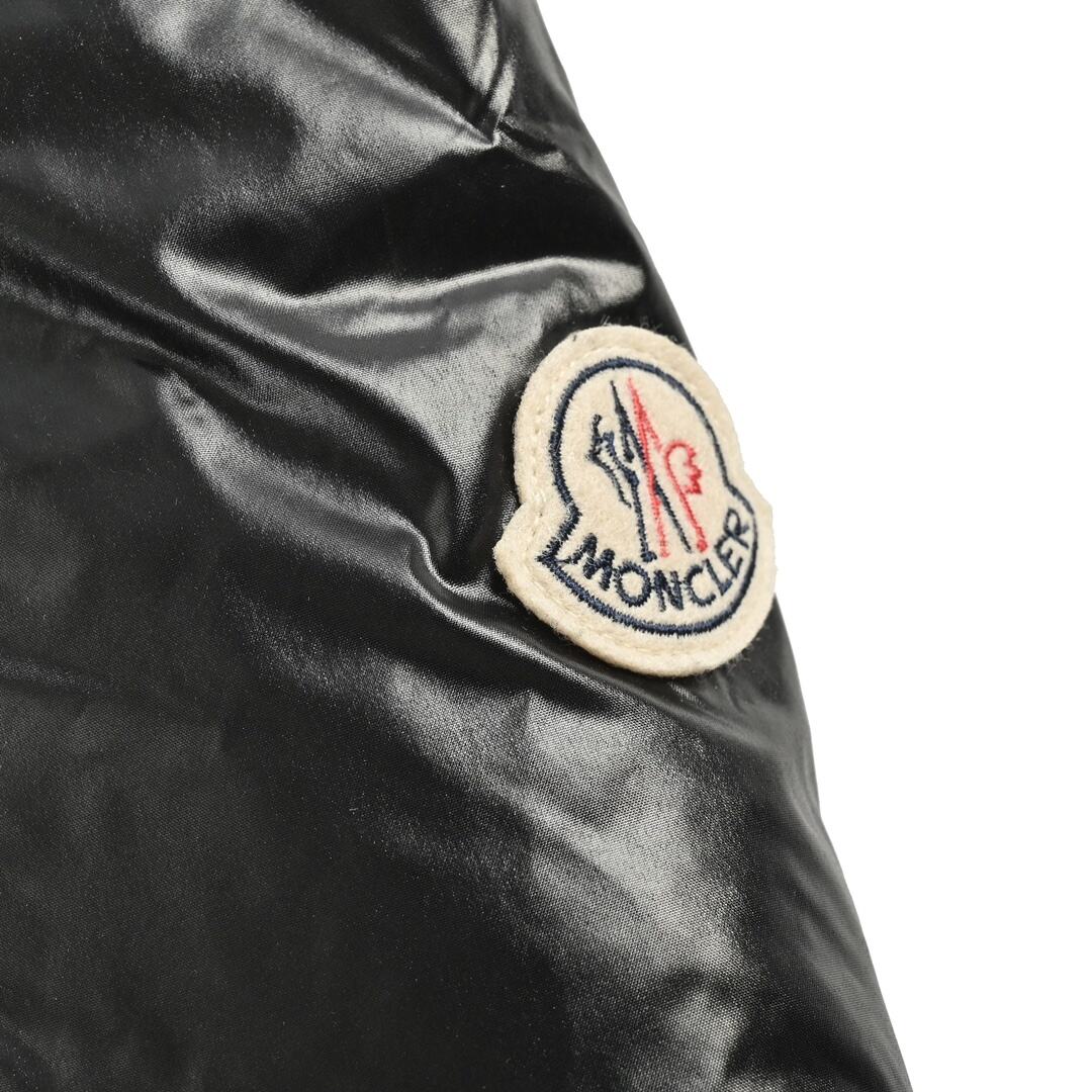 Moncler Parana short down jacket