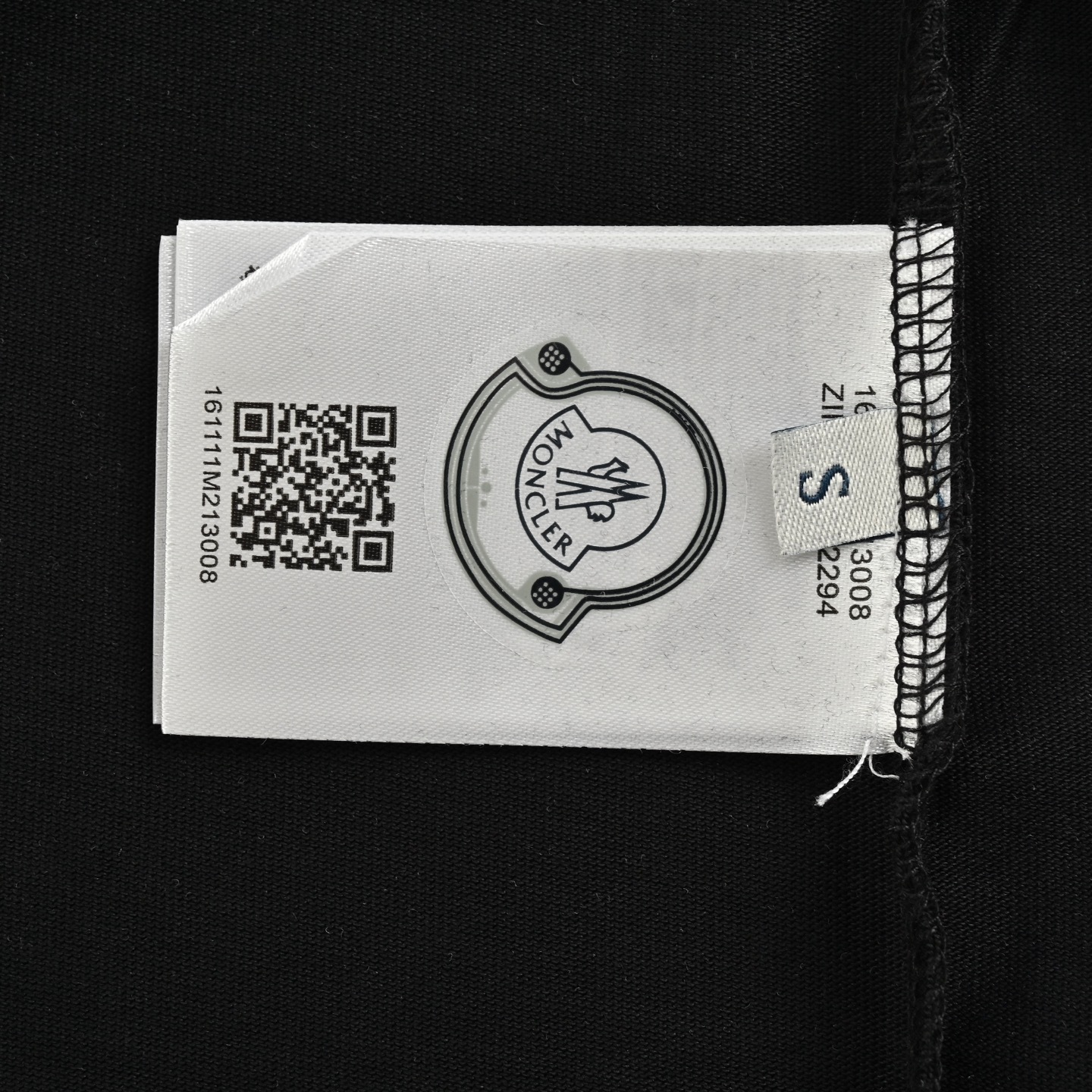 Moncler 25ss embossed logo short-sleeved shirt