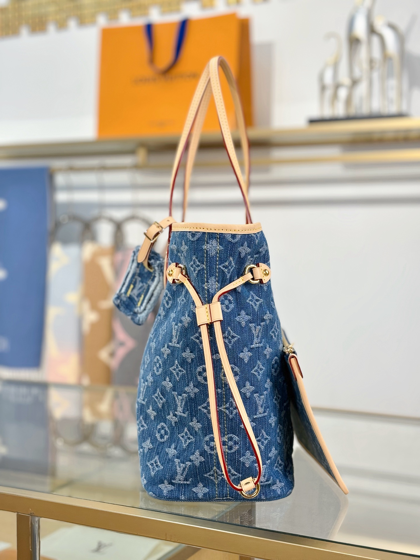 Louis Vuitton NEVERFULL Medium Handbag M13192