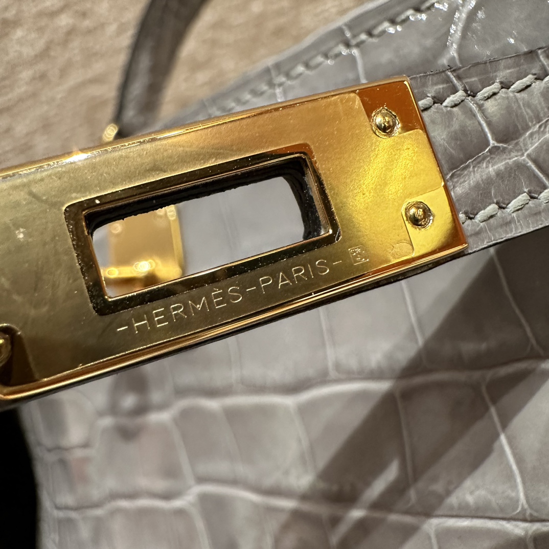 Hermes mini kelly 2 0VGris Ciment handbag (handmade to order)