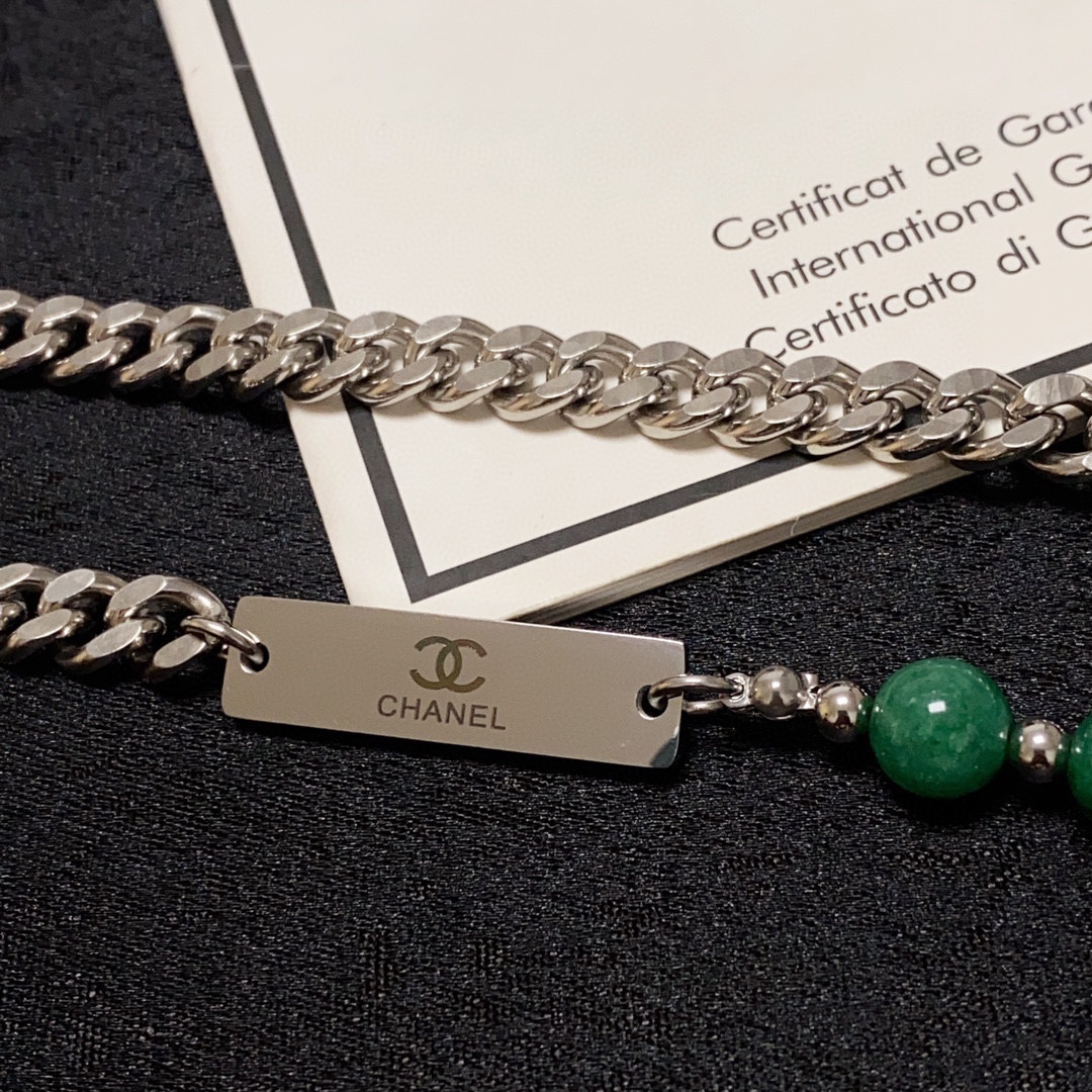 Chanel New Natural Green Chalcedony Necklace