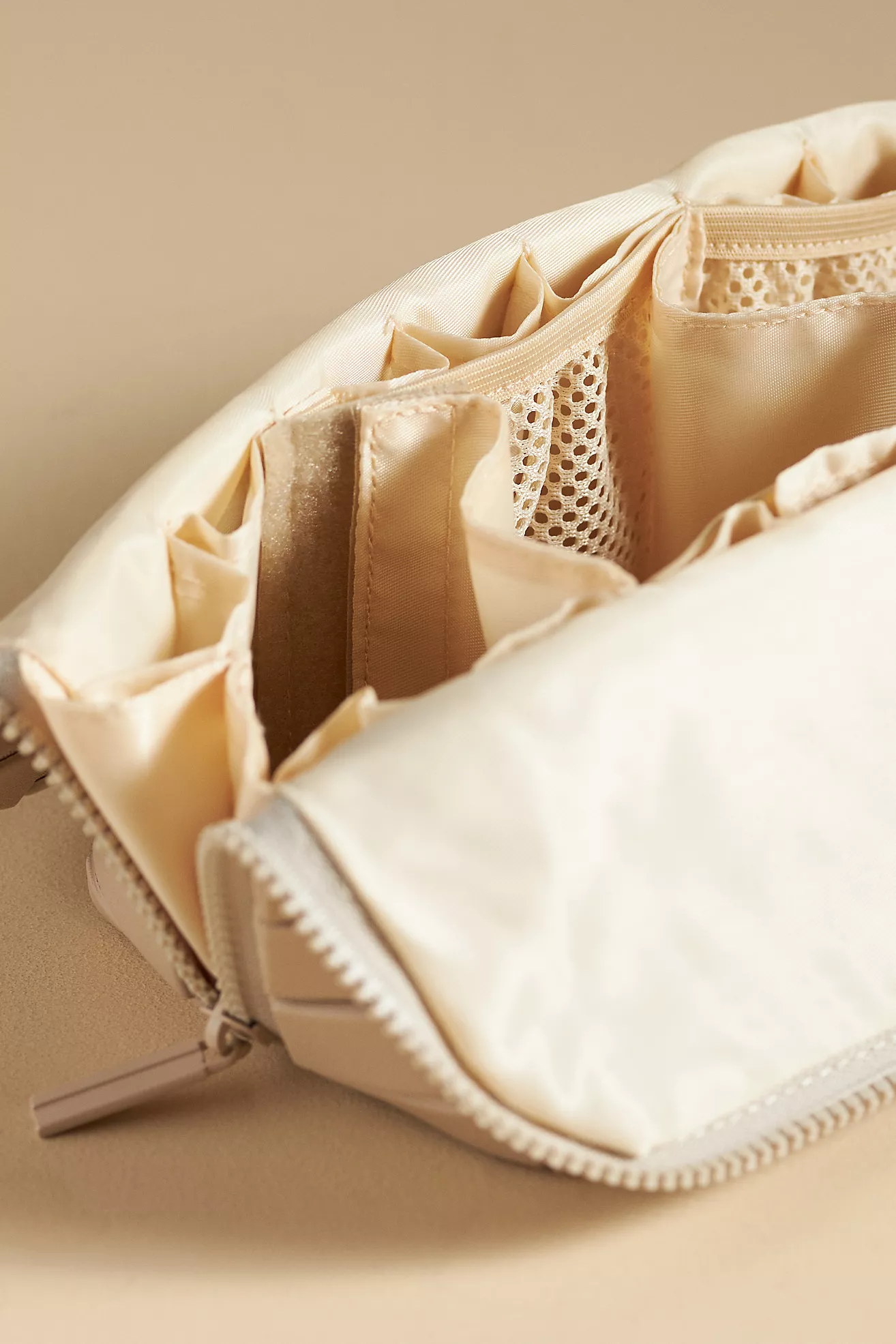 HOT SALE🔥Traveller Cosmetic Bag