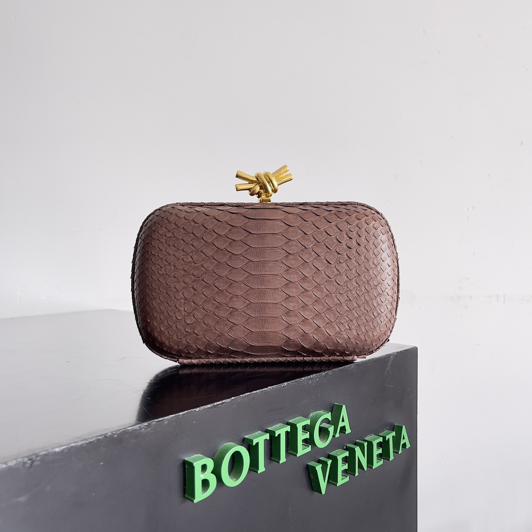 Bottega Veneta Python Leather Evening Bag 754614