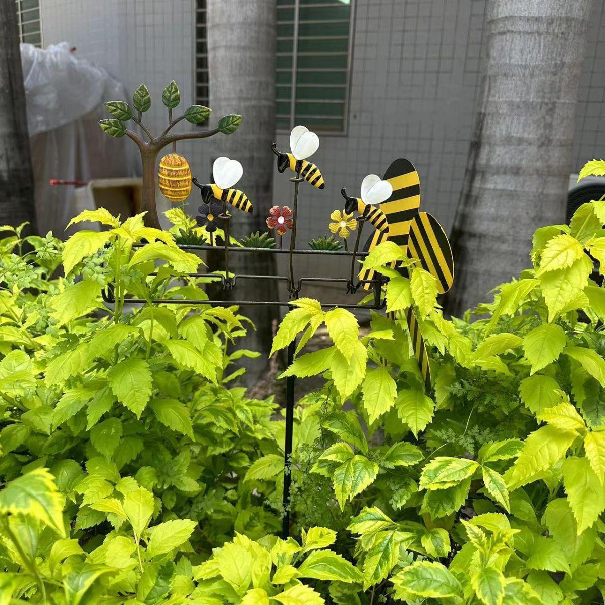 Wrought Iron Windmill Turning Small Bee Garden Stake