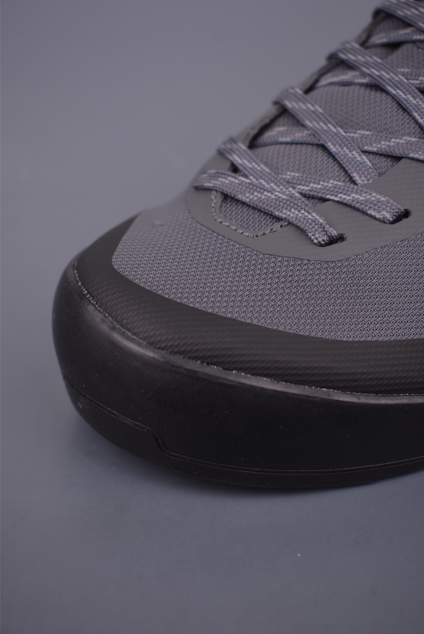 Arc'teryx Konseal LT W sports shoes 