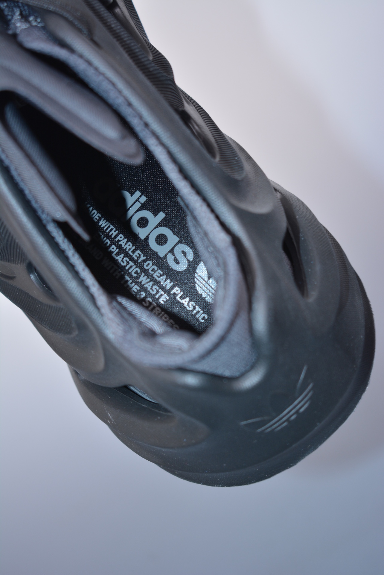 Adidas adiFOM Q Core Black Carbon HP6586