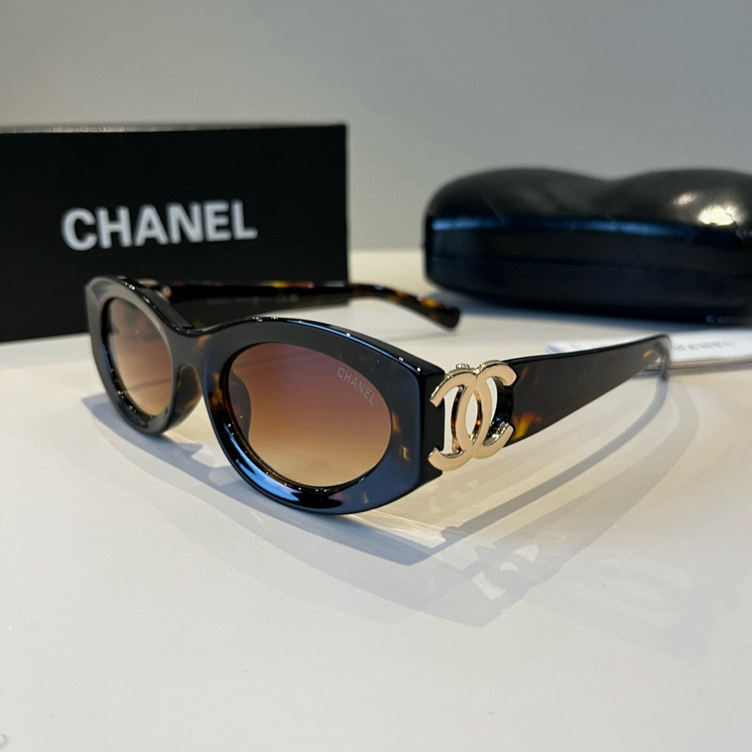 Chanel round frame sunglasses