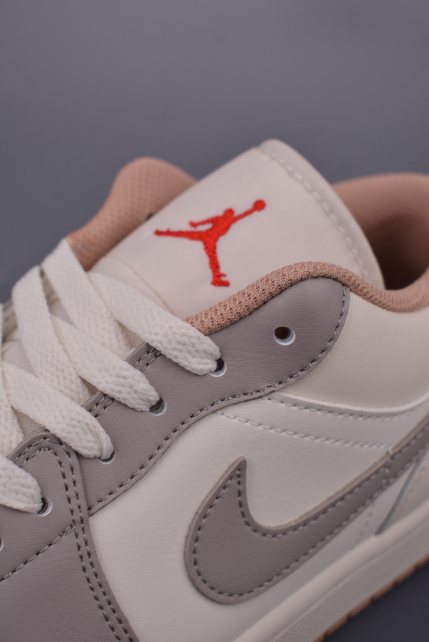 Air Jordan 1 Low ”Sail“ 553558-169