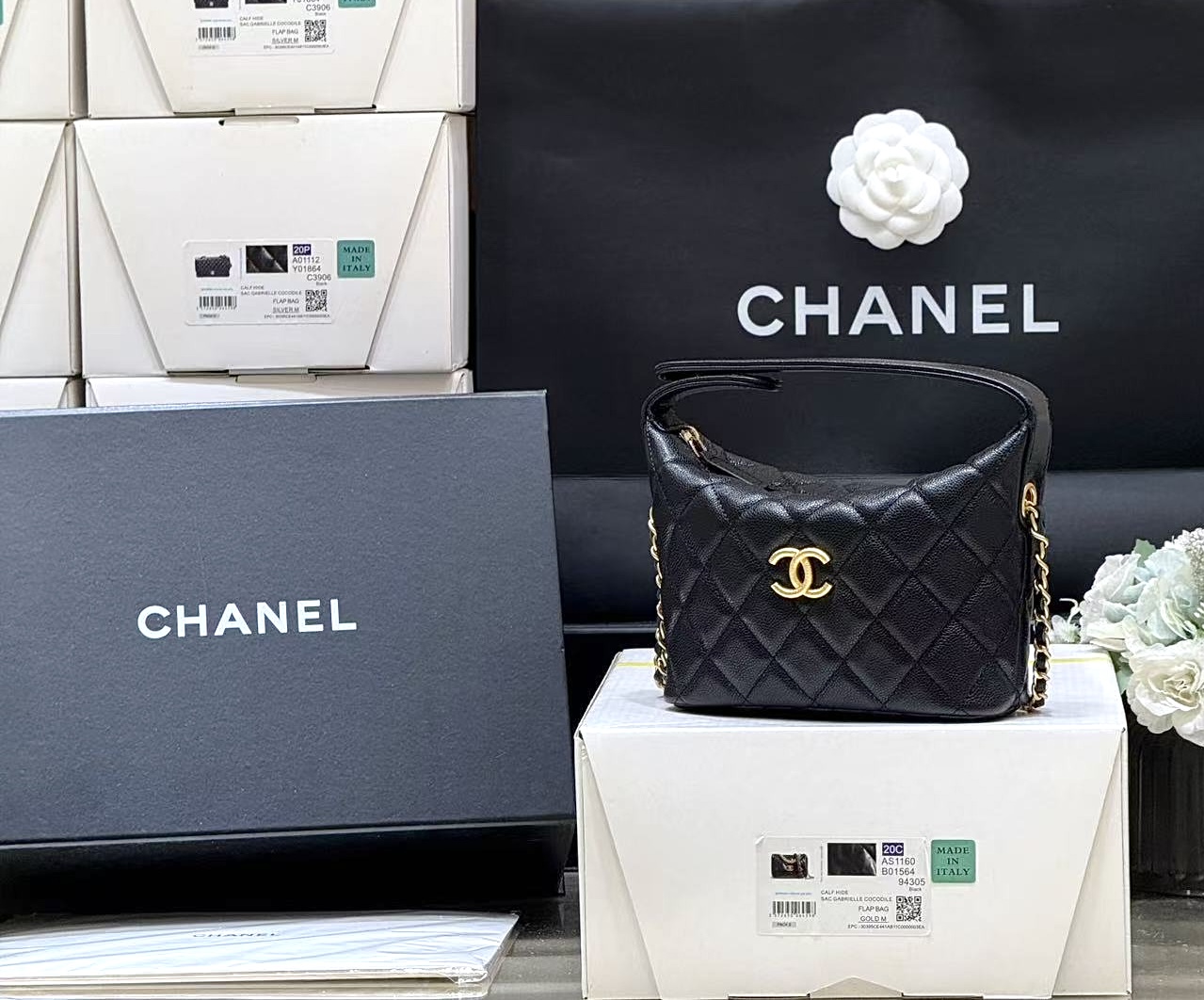 Chanel 25P Spring and Summer Preview Series Underarm Bag AP4484