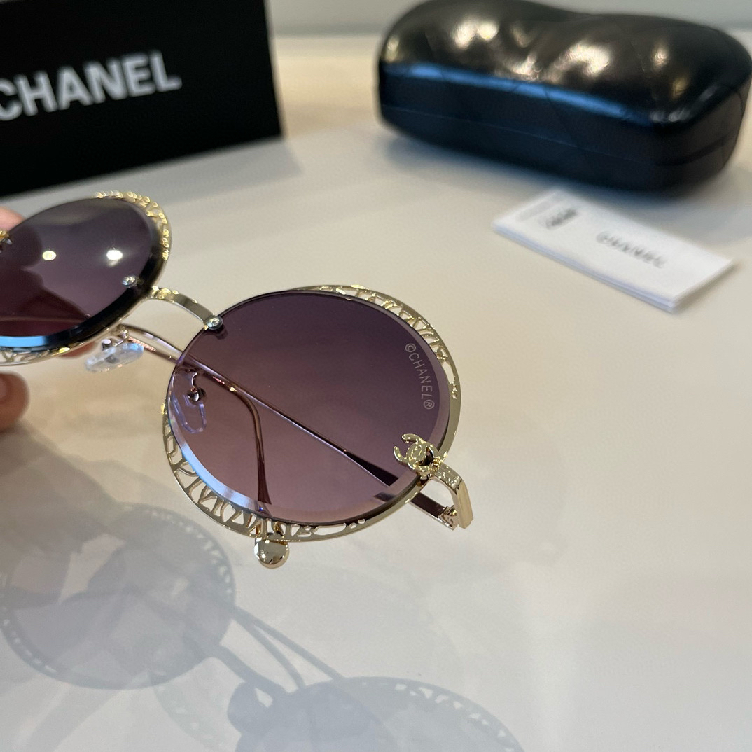 Chanel round frame sunglasses