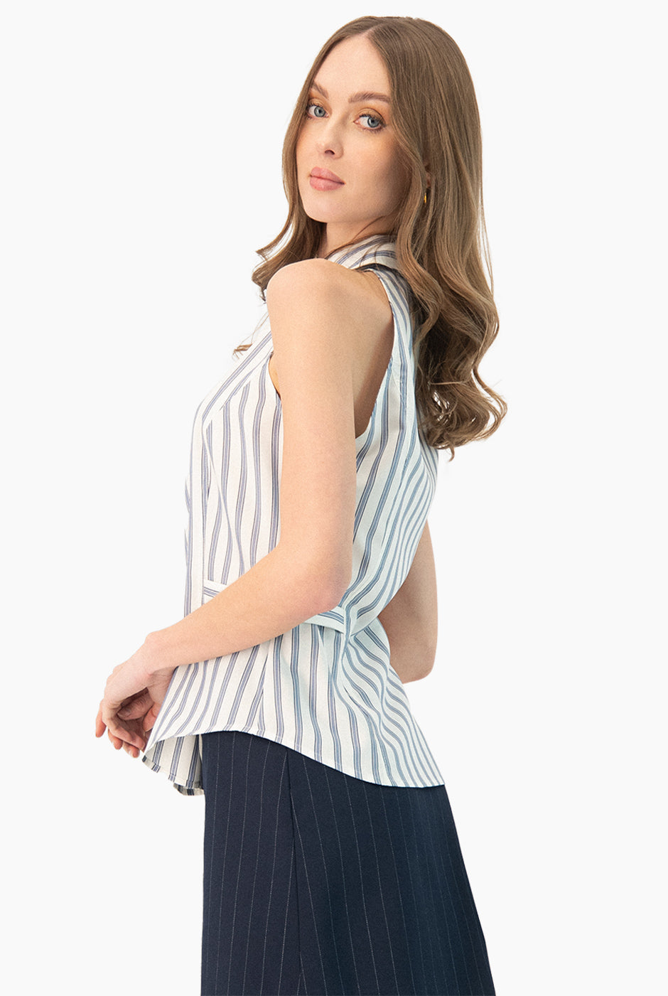 Top cuello halter y botones