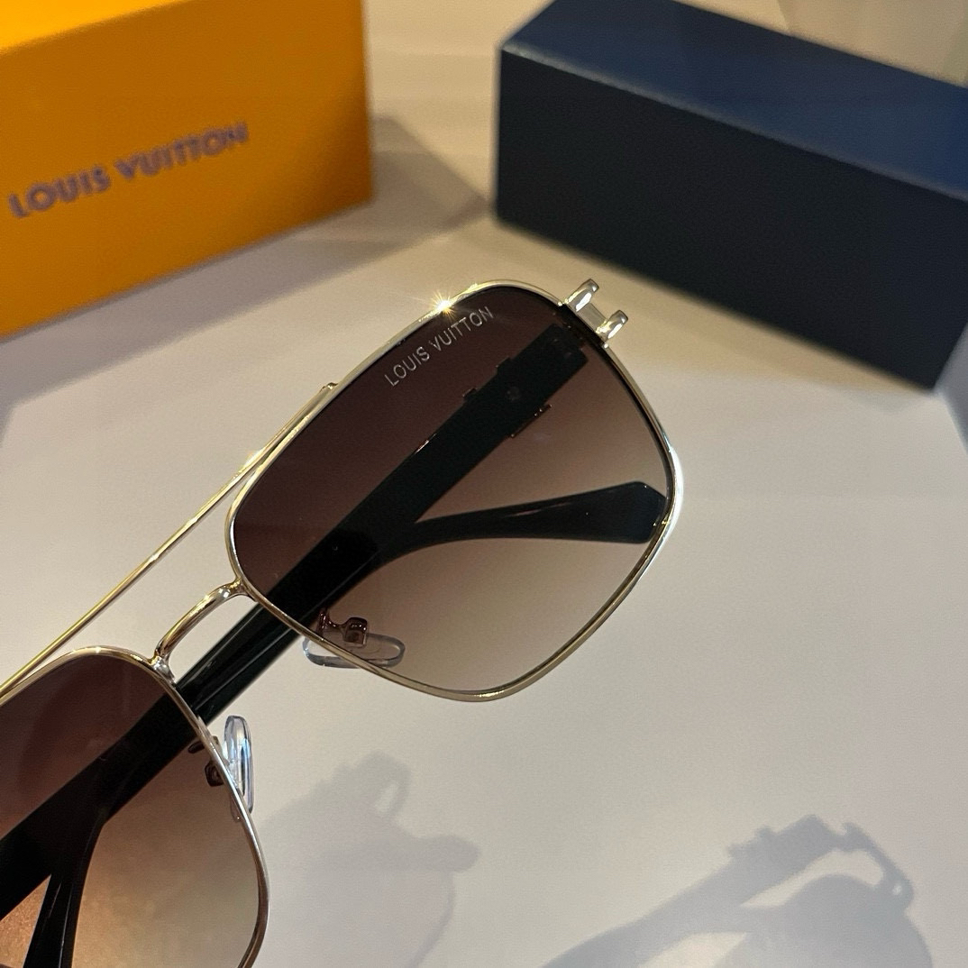 Louis Vuitton square-frame sunglasses