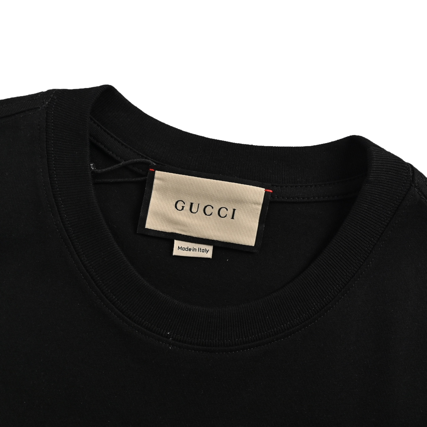Gucci embossed logo short sleeves