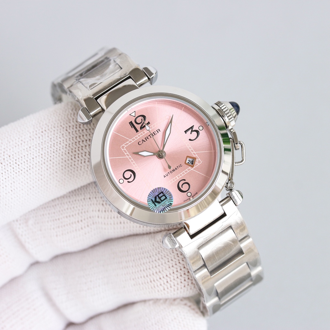 Cartier's classic never-ending kettle Kapasha series