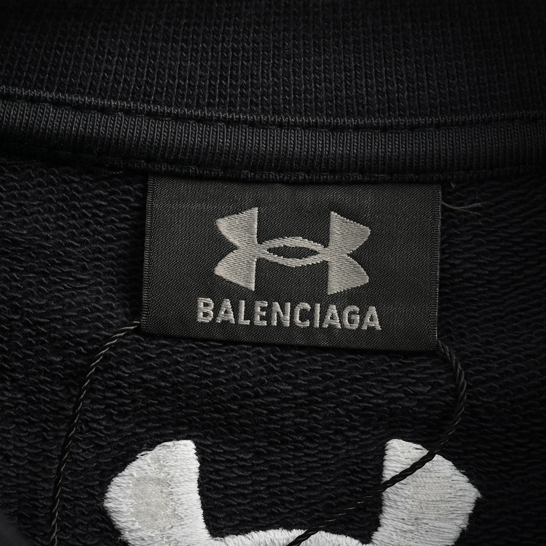 Balenciaga 24Fw Under Armour Collaboration Embroidered Logo Crew Neck Sweatshirt